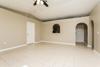 4114 Iveyglen Ave in Orlando, FL - Building Photo - Building Photo