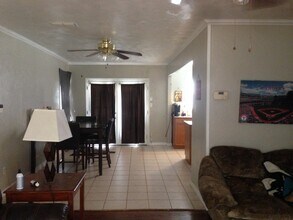 2318 35th St in Lubbock, TX - Building Photo - Building Photo
