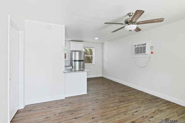 210 Centerville St NE, Unit 1 in Denham Springs, LA - Building Photo - Building Photo