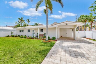 620 Las Palmas Park in Boynton Beach, FL - Building Photo - Building Photo