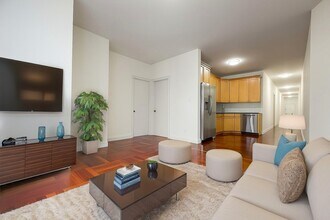 611 W 137th St in New York, NY - Foto de edificio - Building Photo