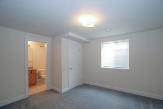 808 W 2nd St in Erie, PA - Foto de edificio - Building Photo