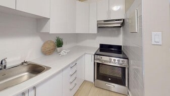 Arbor Village - 1030 & 1040 Hollington in Ottawa, ON - Building Photo