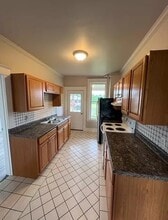 4694 PA-981, Unit Apartment #1 in Latrobe, PA - Building Photo - Building Photo