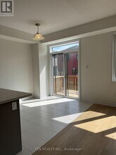 75 Brighton Ln in Thorold, ON - Building Photo - Building Photo