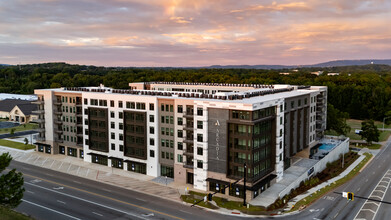 Arcadia in Huntsville, AL - Foto de edificio - Building Photo