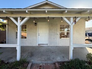 6054 Colfax Ave in Los Angeles, CA - Building Photo - Building Photo