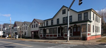 319-341 N Colony Rd in Wallingford, CT - Foto de edificio - Building Photo