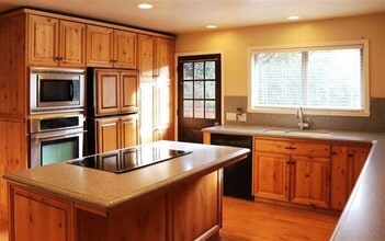 26232 Parkwood Dr E in Pioneer, CA - Building Photo - Building Photo