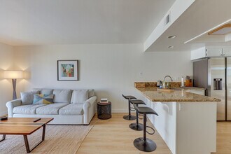 6908 Peachtree Rd, Unit SI ID1307615P in Carlsbad, CA - Building Photo - Building Photo