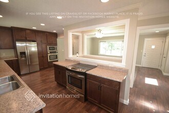 5849 Quail Ave N in Minneapolis, MN - Building Photo - Building Photo