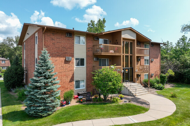 Harvest Ridge Apartment Homes in Crown Point, IN - Building Photo - Building Photo