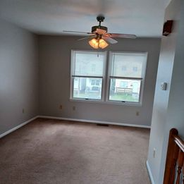 1622 Henrici St-Unit -3 in Ambridge, PA - Foto de edificio - Building Photo