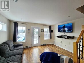 980 Tamarack Dr in Labrador City, NL - Building Photo - Building Photo