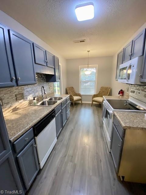 39 Grassy Knoll Cir in Greensboro, NC - Building Photo - Building Photo