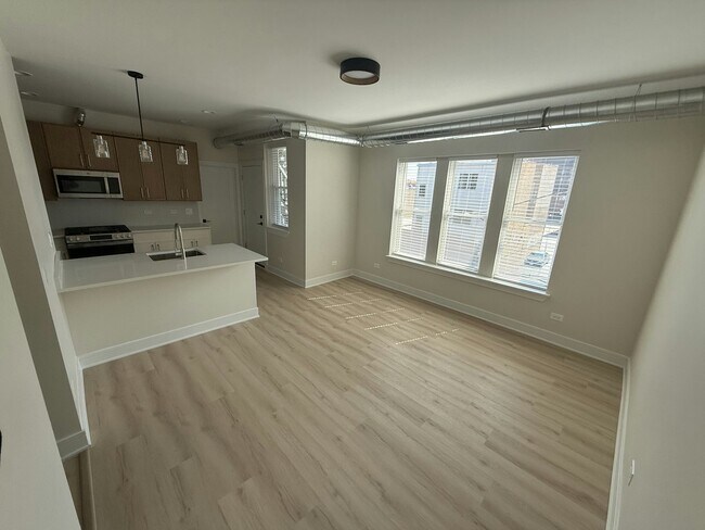 property at 432 S Maple Ave