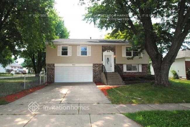 property at 925 Miller Ave