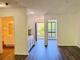 243 S Avenue 50 Ave, Unit Highland Park Condo in Los Angeles, CA - Building Photo