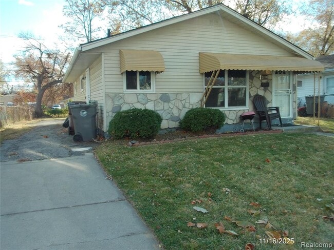 27107 Florence St in Inkster, MI - Building Photo - Building Photo