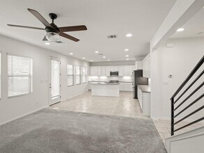 605 Golden Glory Rd in Leander, TX - Building Photo - Building Photo