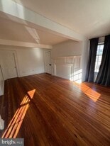 400 E Washington St in Charles Town, WV - Building Photo