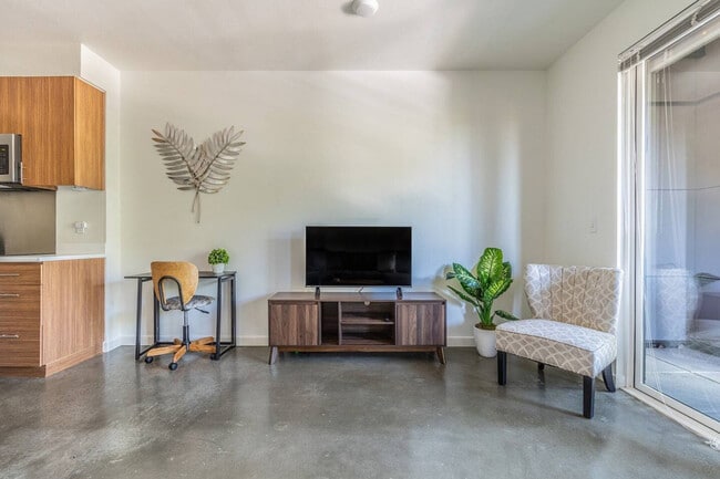 property at 2407 E Union St