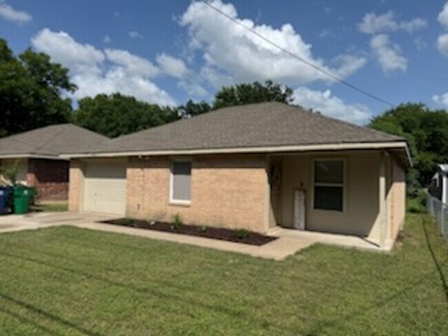 property at 616 N Jackson St