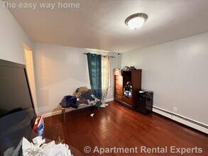 87 Bradford St in Everett, MA - Building Photo - Building Photo