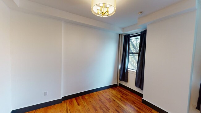 10 Westminster Rd-Unit -C in Brooklyn, NY - Building Photo - Building Photo