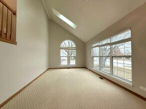 4797 Amber Cir in Hoffman Estates, IL - Building Photo - Building Photo