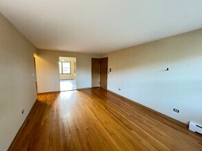 5651 N Miltimore Ave in Chicago, IL - Building Photo - Building Photo