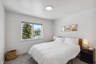 45 8th Ave W in Kalispell, MT - Foto de edificio - Building Photo