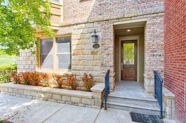 226 Russell M.Perry Ave in Oklahoma City, OK - Foto de edificio - Building Photo