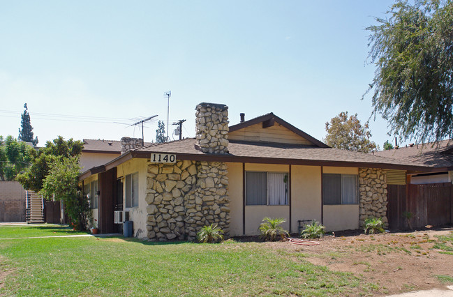 1140 W 9th St in Corona, CA - Foto de edificio - Building Photo