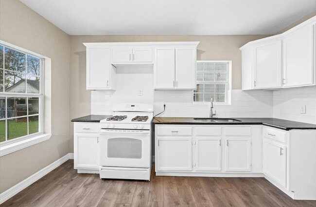 property at 5244 Leeland St