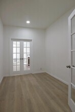 72-27 68th St in Queens, NY - Building Photo - Building Photo