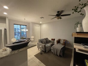 724 SW 2nd Way in Pompano Beach, FL - Building Photo - Building Photo