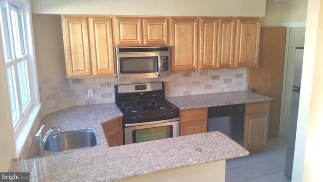 3612 Winona St in Philadelphia, PA - Building Photo - Building Photo