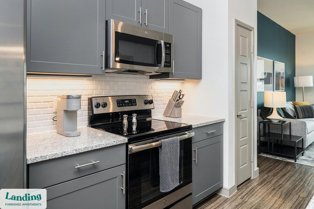3706 Goodwin Ave in Austin, TX - Building Photo