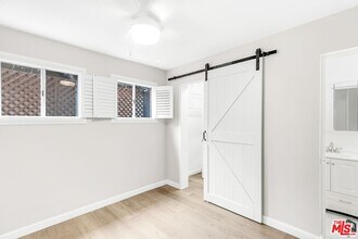 2029 Cloverfield Blvd in Santa Monica, CA - Building Photo - Building Photo
