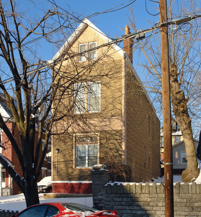 2419 Clifton Ave in Cincinnati, OH - Building Photo - Building Photo