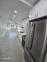 4951 SW 28th Terrace in Fort Lauderdale, FL - Building Photo - Building Photo