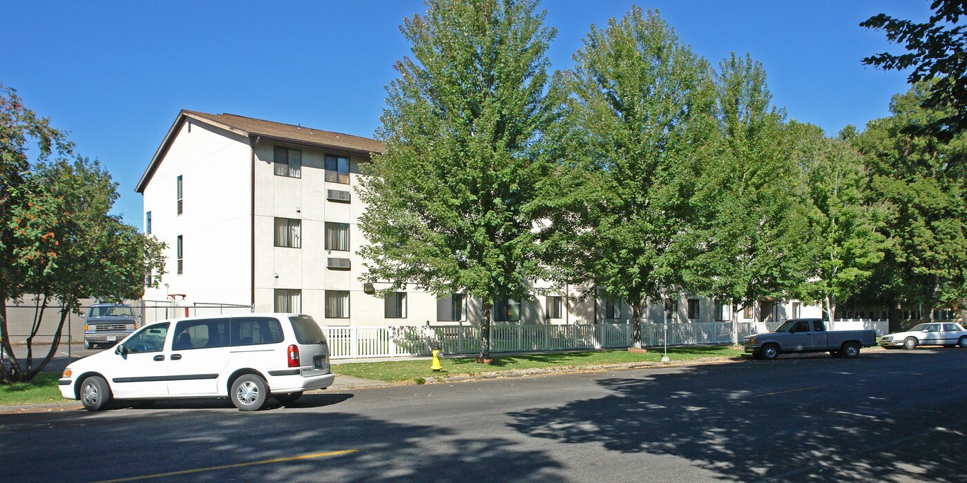 Providence House - Yakima in Yakima, WA - Building Photo