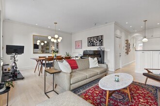 238 Marlborough St in Boston, MA - Building Photo - Building Photo