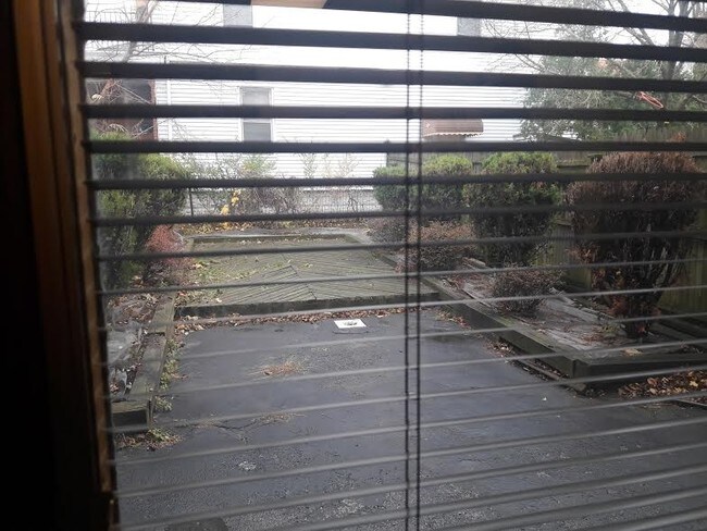 8403 7th Ave in Brooklyn, NY - Foto de edificio - Building Photo