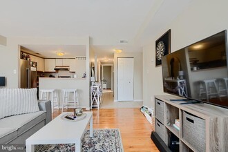 723 Charles St in Baltimore, MD - Building Photo - Building Photo