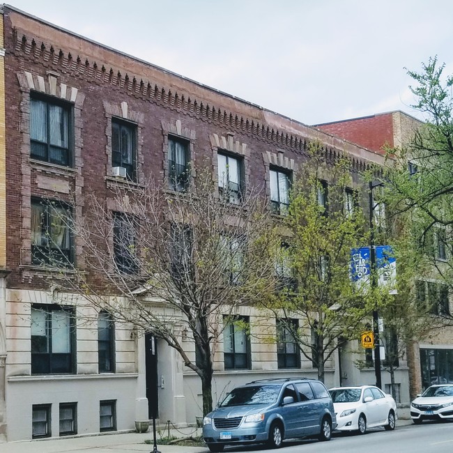 4410-4416 N Sheridan Rd in Chicago, IL - Foto de edificio - Building Photo