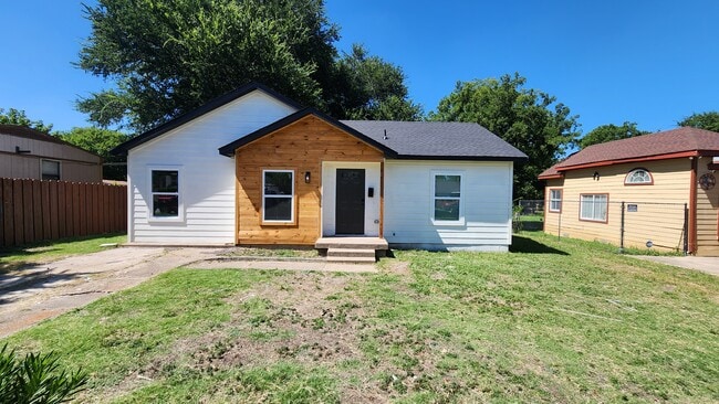 property at 237 Sendero Dr