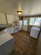 311 -313 16th Ave Ct, Unit 311 Right Side in Greeley, CO - Building Photo - Building Photo