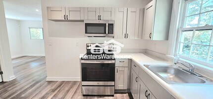 2015 Detroit Ave NW in Atlanta, GA - Building Photo - Building Photo